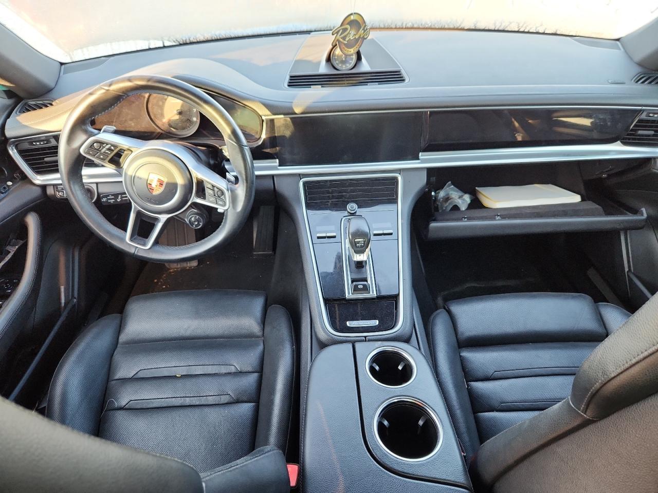 2018 Porsche Panamera 4 VIN: WP0AA2A72JL101243 Lot: 68663005