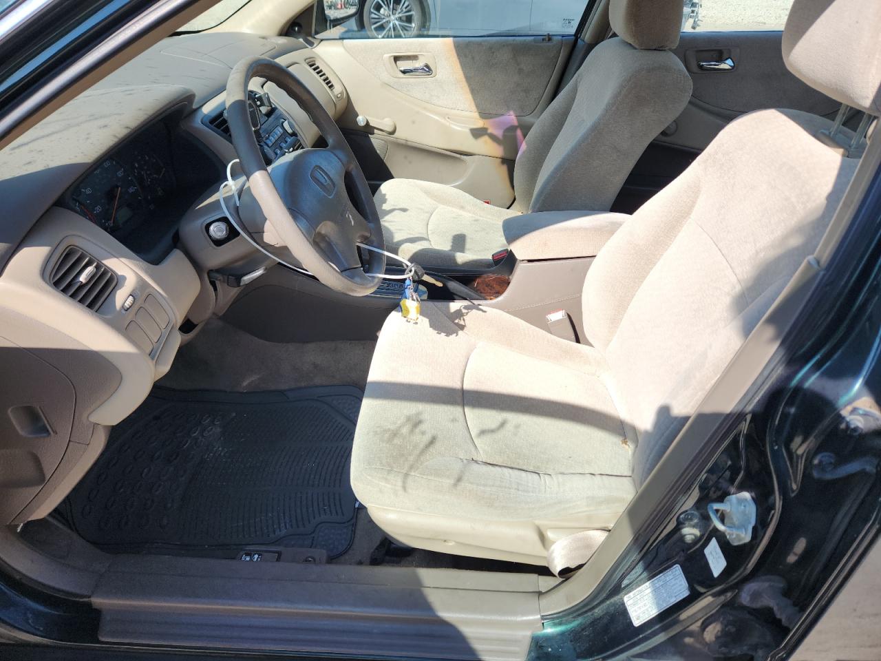 2001 Honda Accord Value VIN: 1HGCF866X1A142861 Lot: 69979555