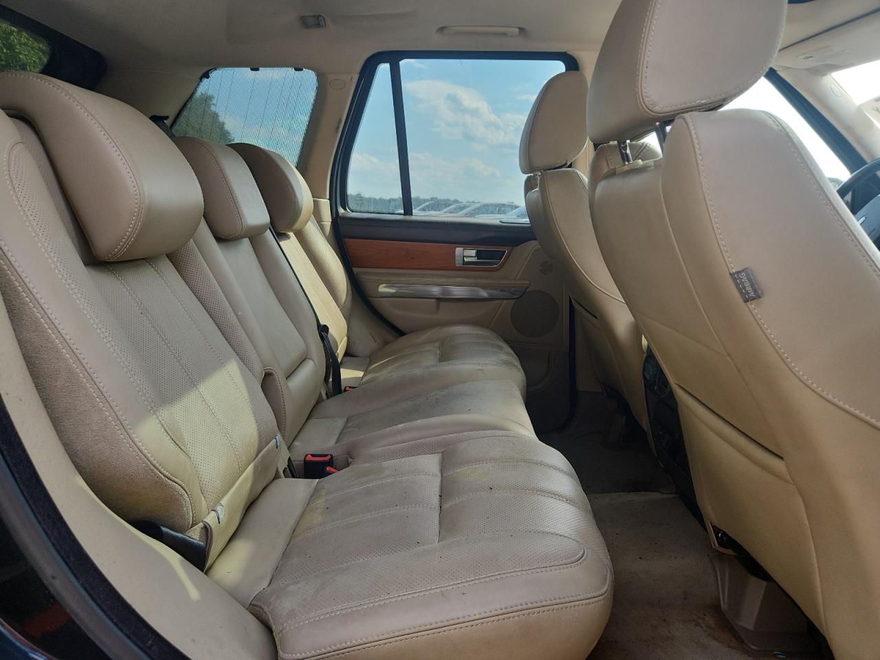 2011 Land Rover Range Rover Sport Lux VIN: SALSK2D46BA713518 Lot: 84159665