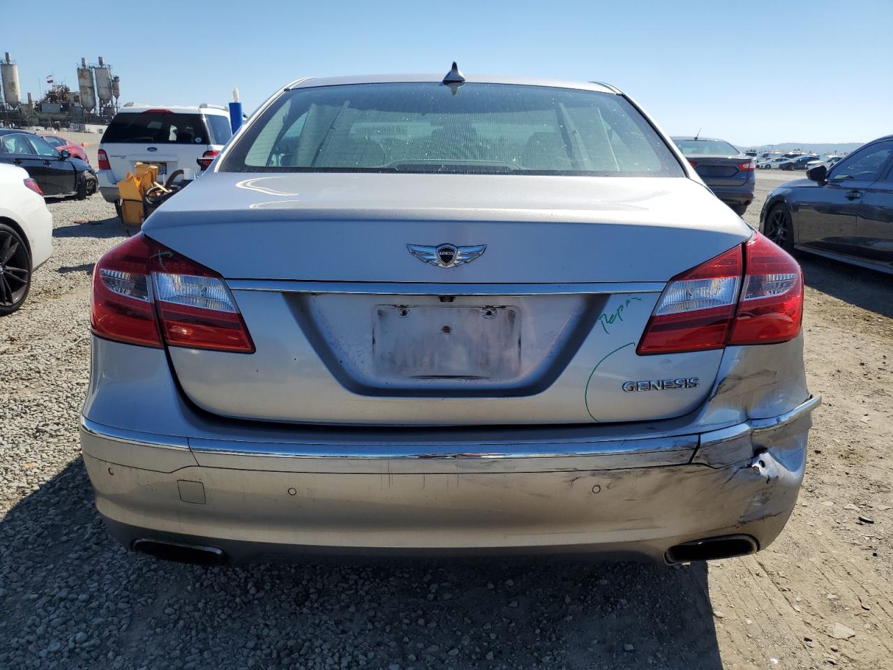 2013 Hyundai Genesis 3.8L VIN: KMHGC4DD3DU247890 Lot: 81869145