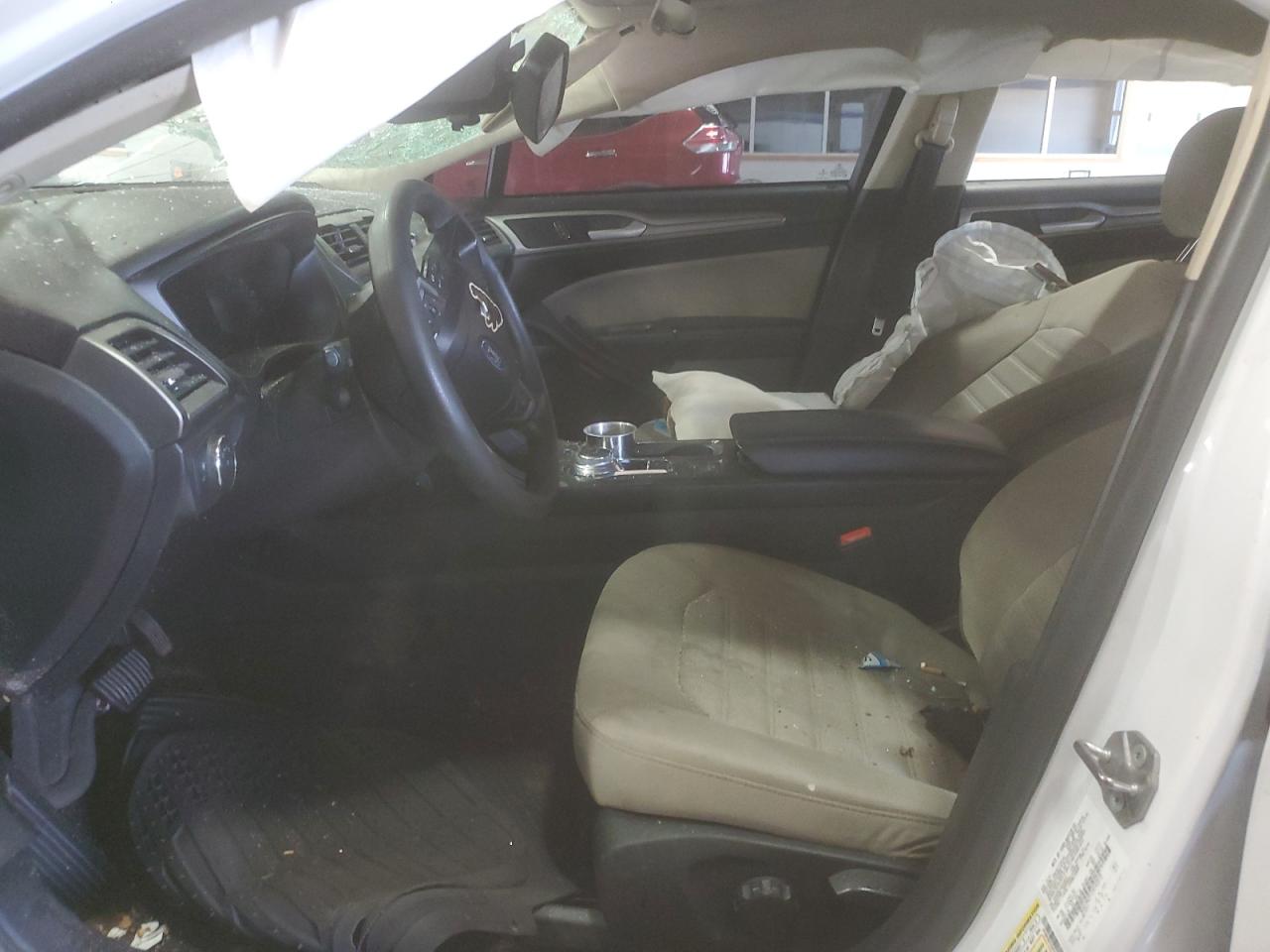 2020 Ford Fusion S VIN: 3FA6P0G77LR143272 Lot: 81865835