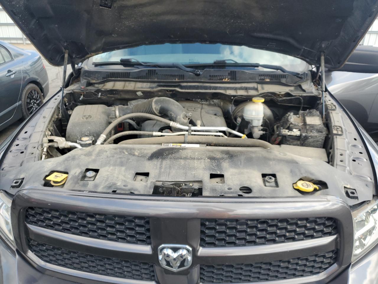 2016 Ram 1500 St VIN: 3C6RR7KT7GG371389 Lot: 70912505