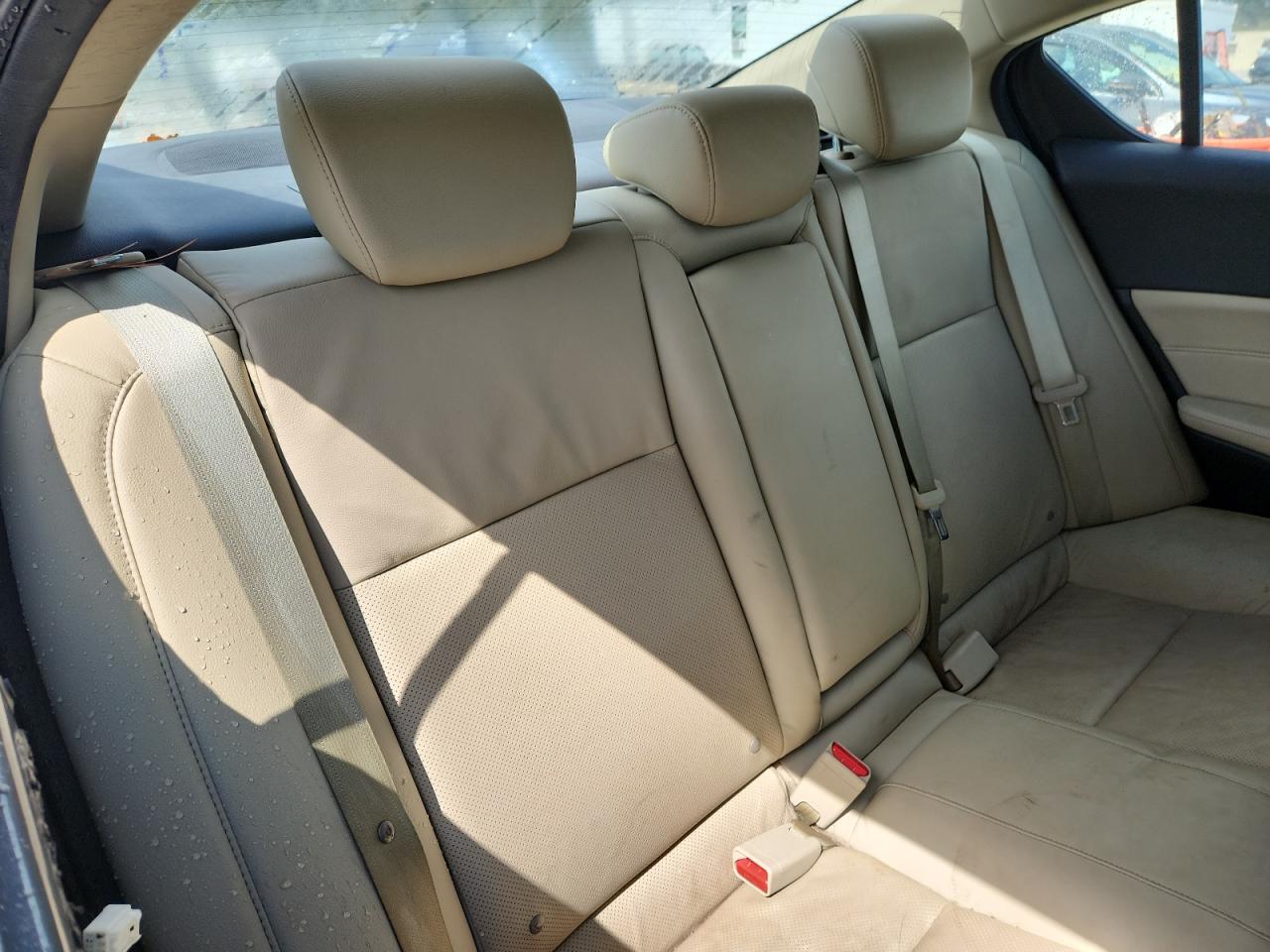 2014 Acura Ilx 20 Tech VIN: 19VDE1F70EE001881 Lot: 83840265