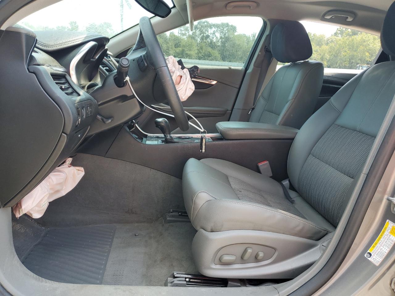 2018 Chevrolet Impala Lt VIN: 2G1105S38J9144288 Lot: 81075205