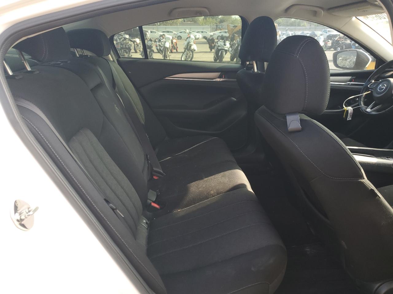2018 Mazda 6 Sport VIN: JM1GL1UM1J1303079 Lot: 80220695