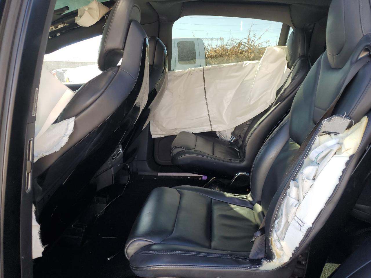 2016 Tesla Model X VIN: 5YJXCBE22GF023724 Lot: 71325595