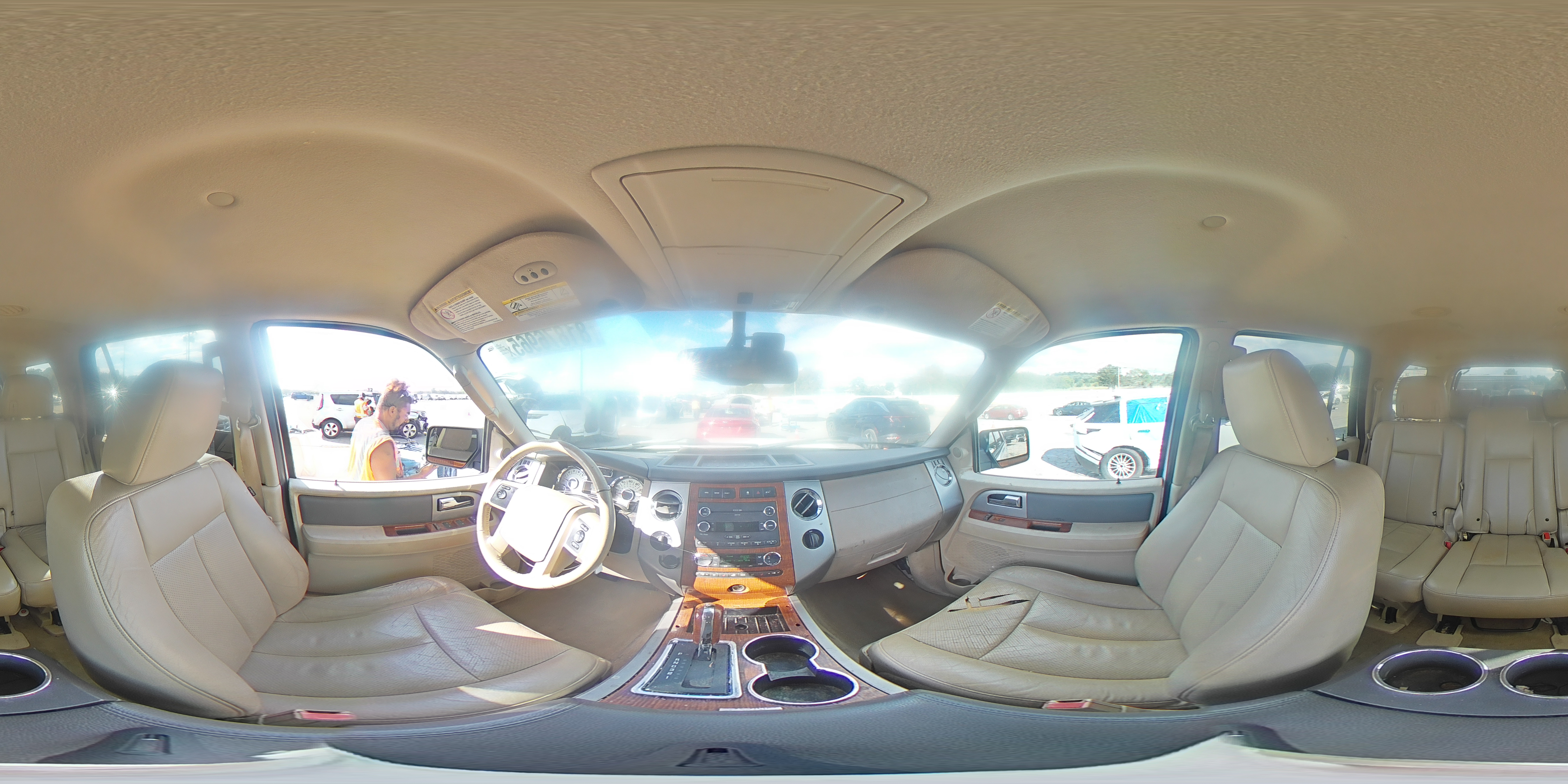 2010 Ford Expedition Eddie Bauer VIN: 1FMJU1J57AEA33764 Lot: 81876965