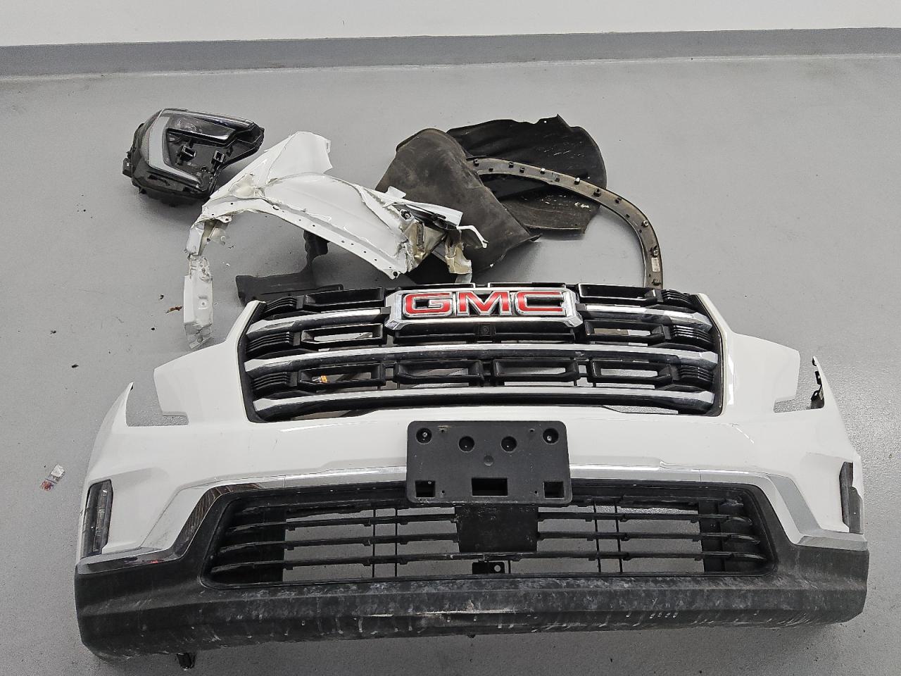 2024 GMC Acadia Uplevel VIN: 1GKENNKSXRJ199850 Lot: 84174755