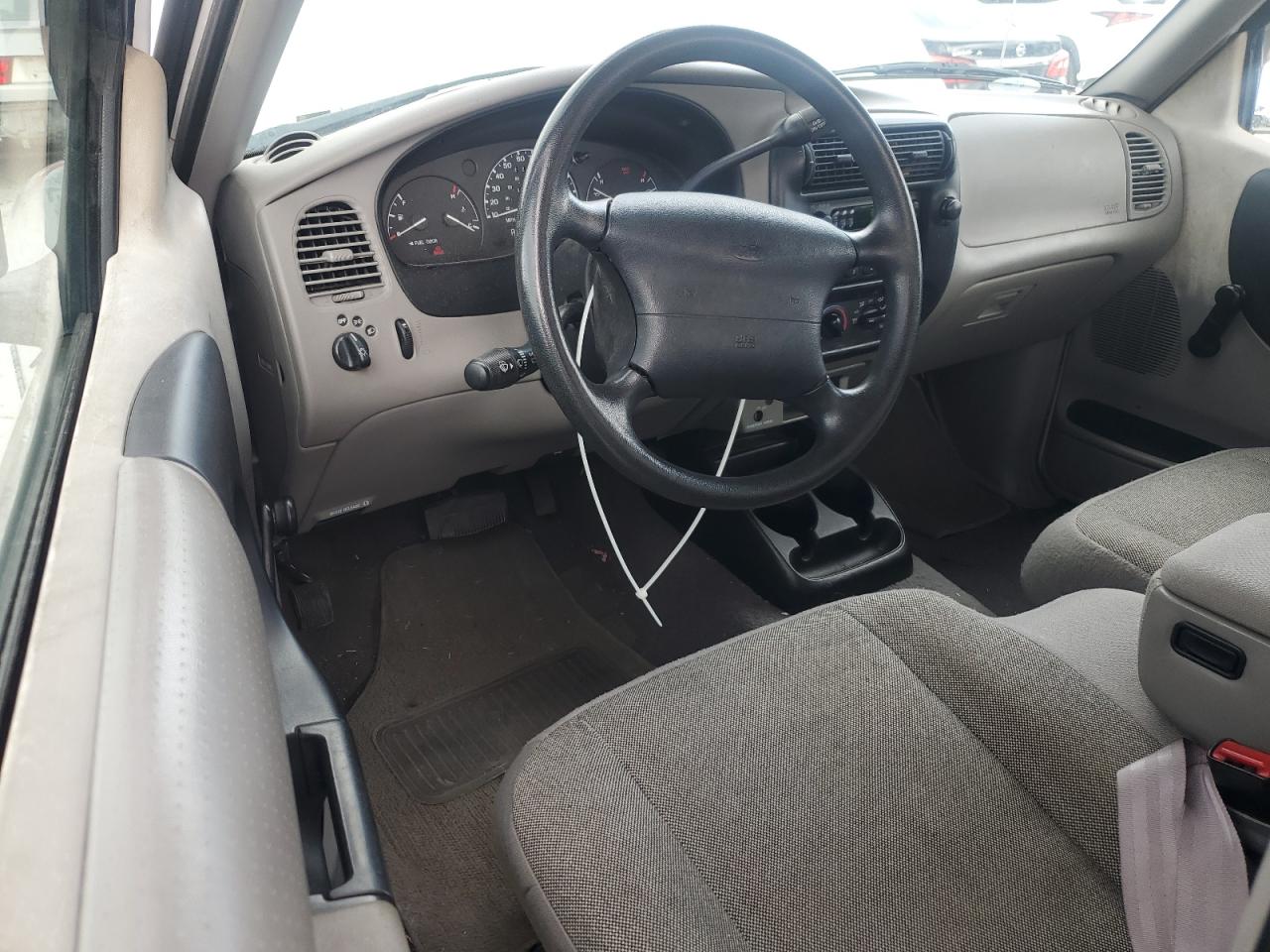 2000 Ford Ranger VIN: 1FTYR10VXYTA25377 Lot: 83822635