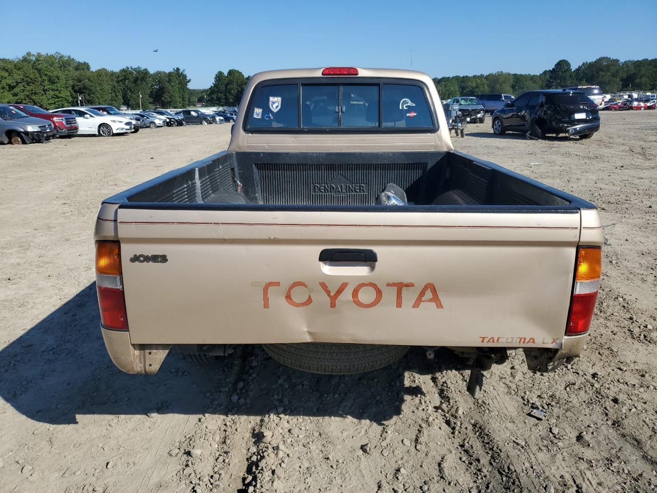 1997 Toyota Tacoma Xtracab VIN: 4TAVL52NXVZ305250 Lot: 81581705