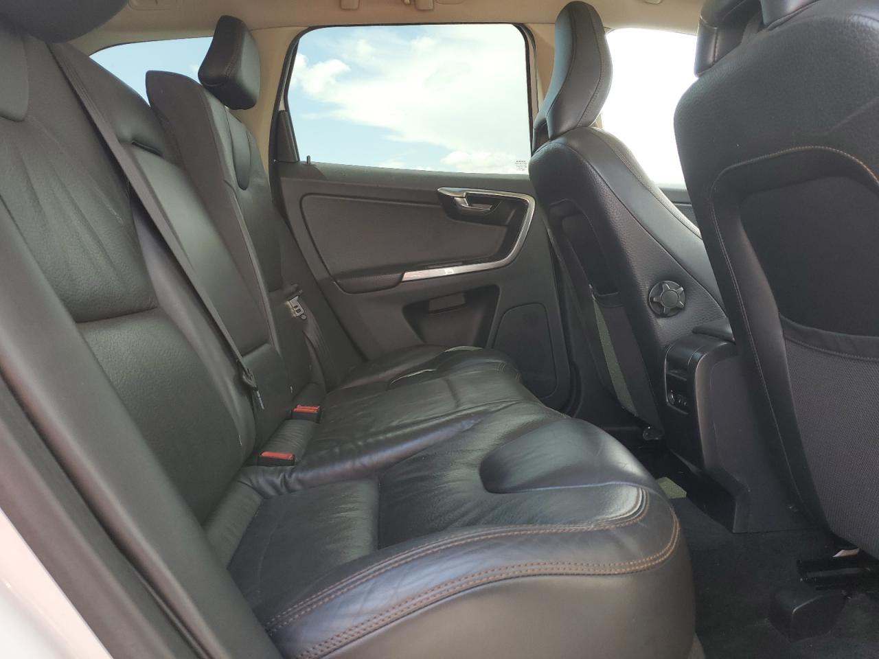 2013 Volvo Xc60 T6 VIN: YV4902DZ6D2447113 Lot: 70772095