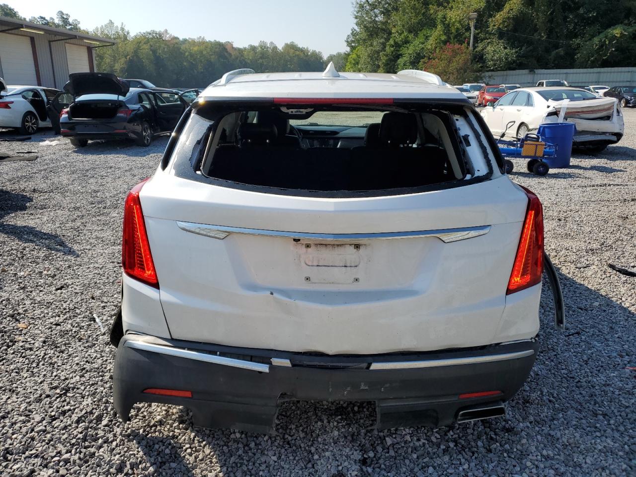 2018 Cadillac Xt5 Luxury VIN: 1GYKNCRS2JZ173168 Lot: 81270875