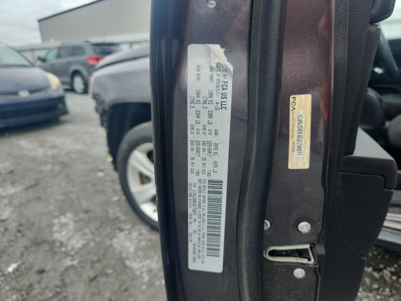 2016 Jeep Compass Sport VIN: 1C4NJDBB4GD756071 Lot: 81840415