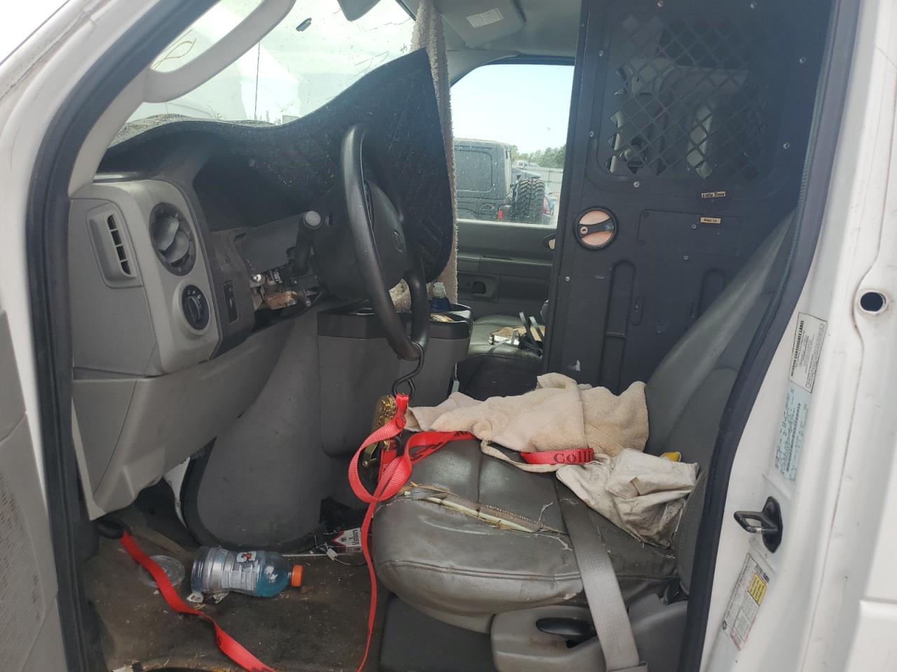 2010 Ford Econoline E250 Van VIN: 1FTNE2EW7ADA27481 Lot: 81605795