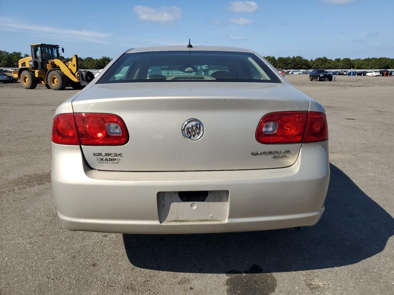1G4HD57228U190718 BUICK LUCERNE 2008 TAN Photo 6