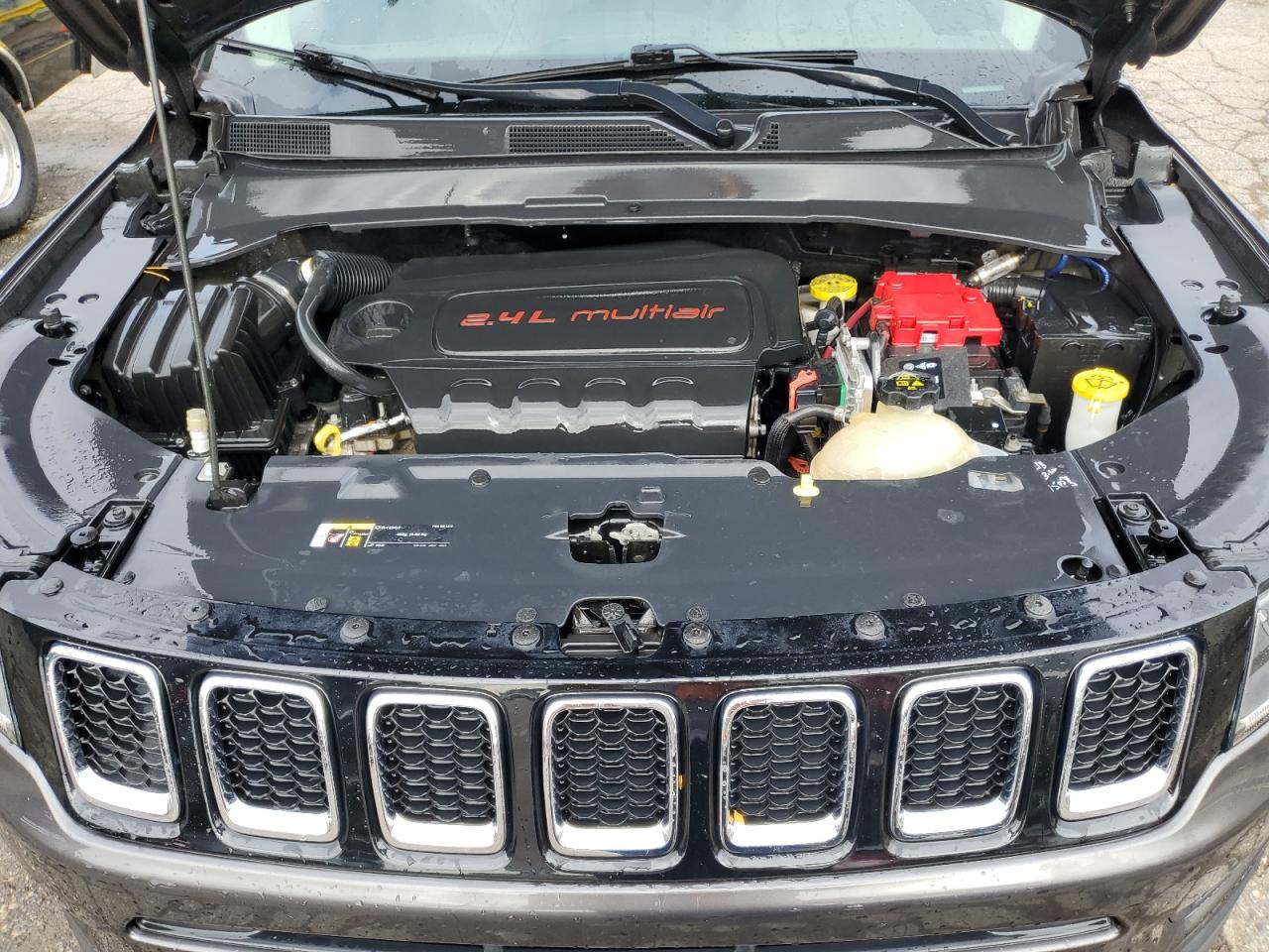 2019 Jeep Compass Latitude VIN: 3C4NJCBB9KT649675 Lot: 82146975