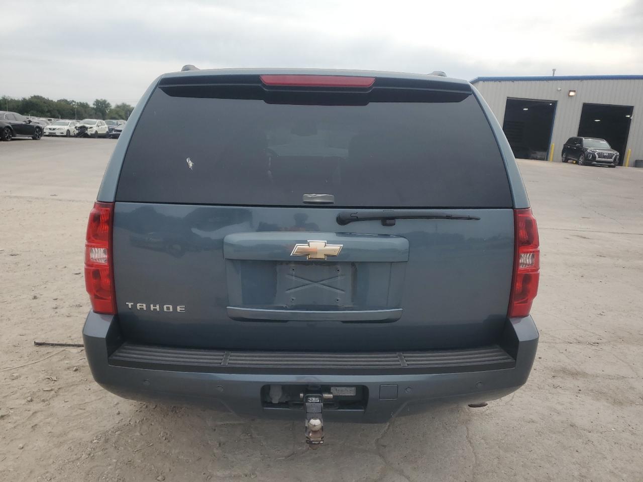 2008 Chevrolet Tahoe C1500 VIN: 1GNFC13J18J186690 Lot: 80031475