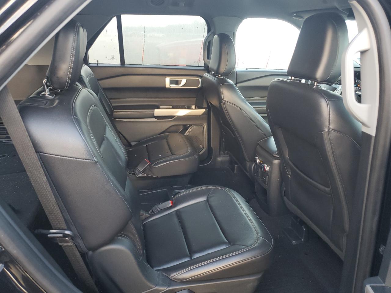 2021 Ford Explorer Xlt VIN: 1FMSK7DH3MGA40061 Lot: 82147255
