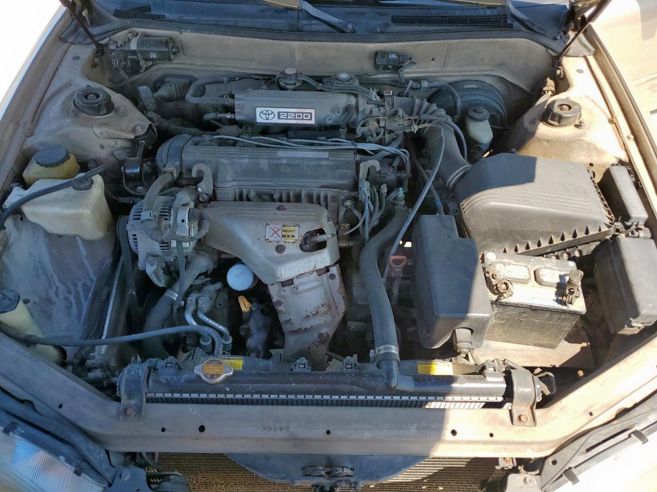 1994 Toyota Camry Le VIN: 4T1SK12E9RU373329 Lot: 71214485