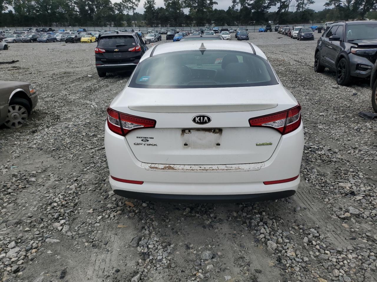 2012 Kia Optima Hybrid VIN: KNAGM4AD2C502297A Lot: 81750745