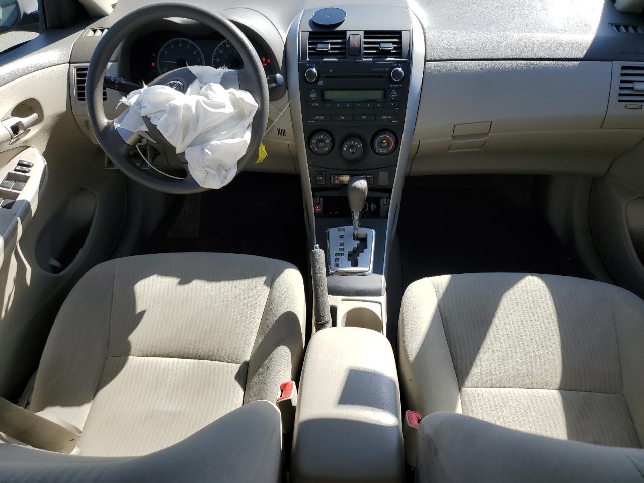 2010 Toyota Corolla Base VIN: 2T1BU4EE4AC436883 Lot: 81466765