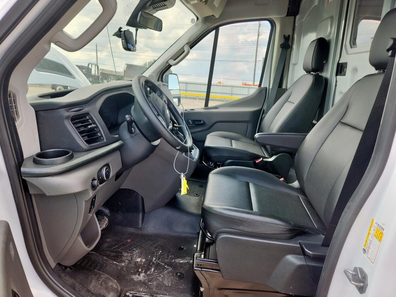 2025 Ford Transit T-350 Hd VIN: 1FTBF7XGXSKA83172 Lot: 71150315