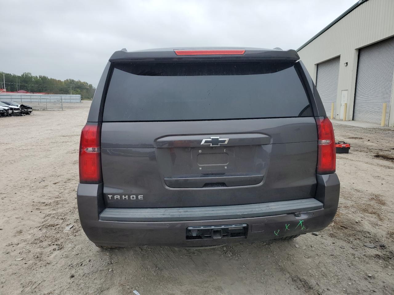 2016 Chevrolet Tahoe C1500 Lt VIN: 1GNSCBKC3GR410579 Lot: 82145015