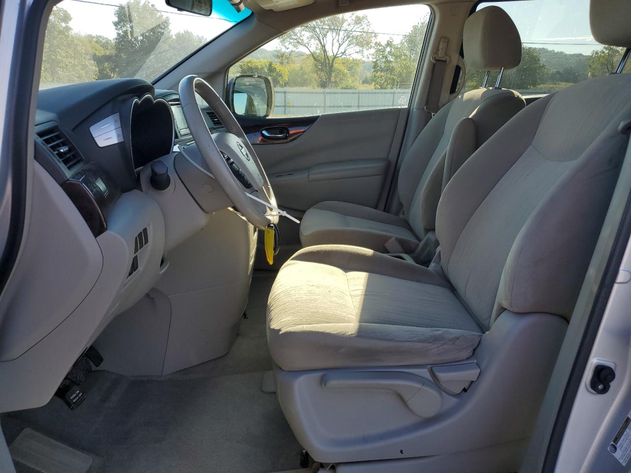 2015 Nissan Quest S VIN: JN8AE2KP9F9132680 Lot: 81960385