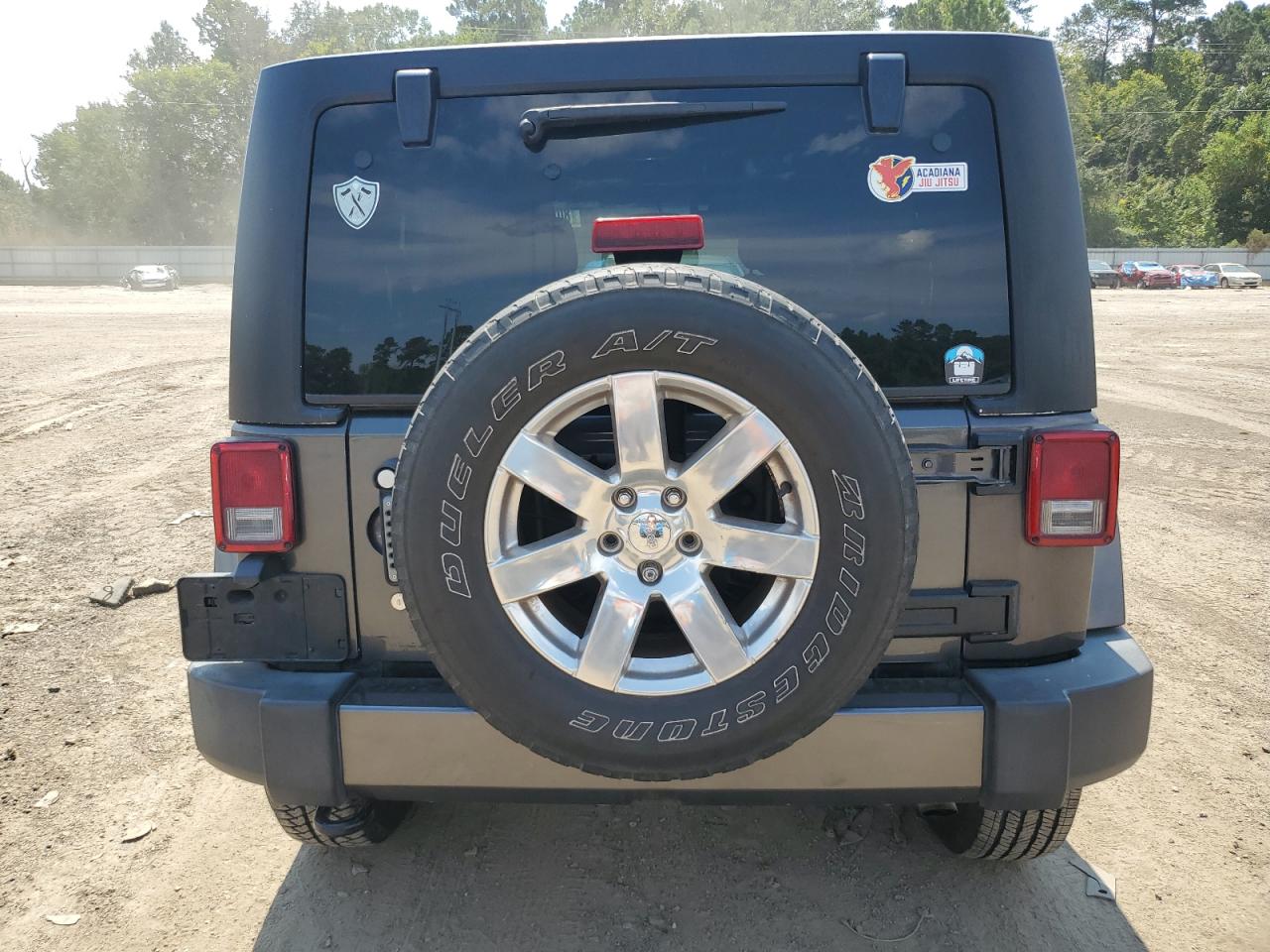 2018 Jeep Wrangler Unlimited Sahara VIN: 1C4BJWEGXJL848692 Lot: 80248515
