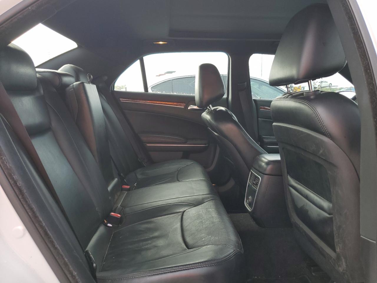 2012 Chrysler 300 Limited VIN: 2C3CCACG7CH279681 Lot: 83852145