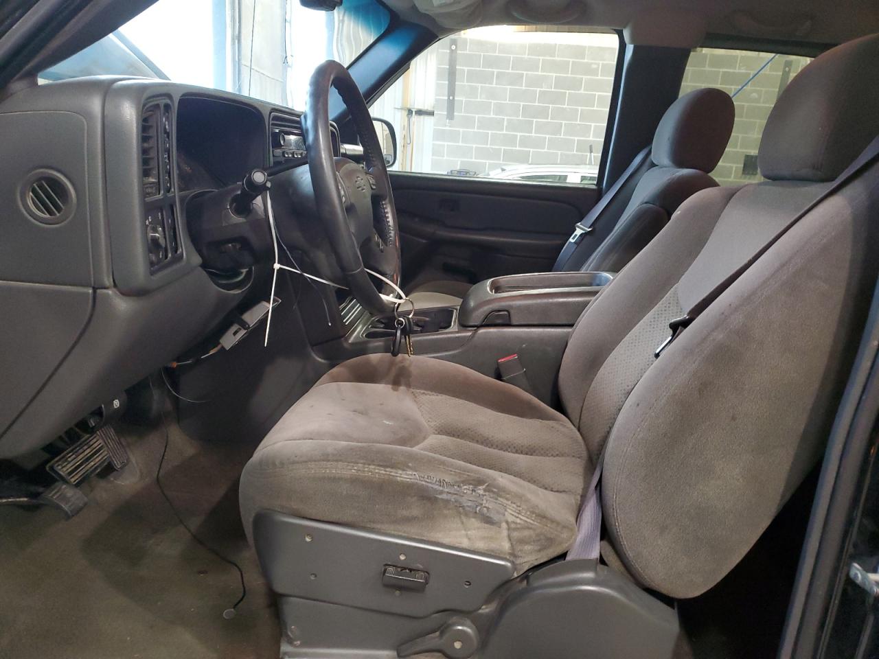 2005 Chevrolet Silverado K1500 VIN: 1GCEK19Z95Z157648 Lot: 81417815