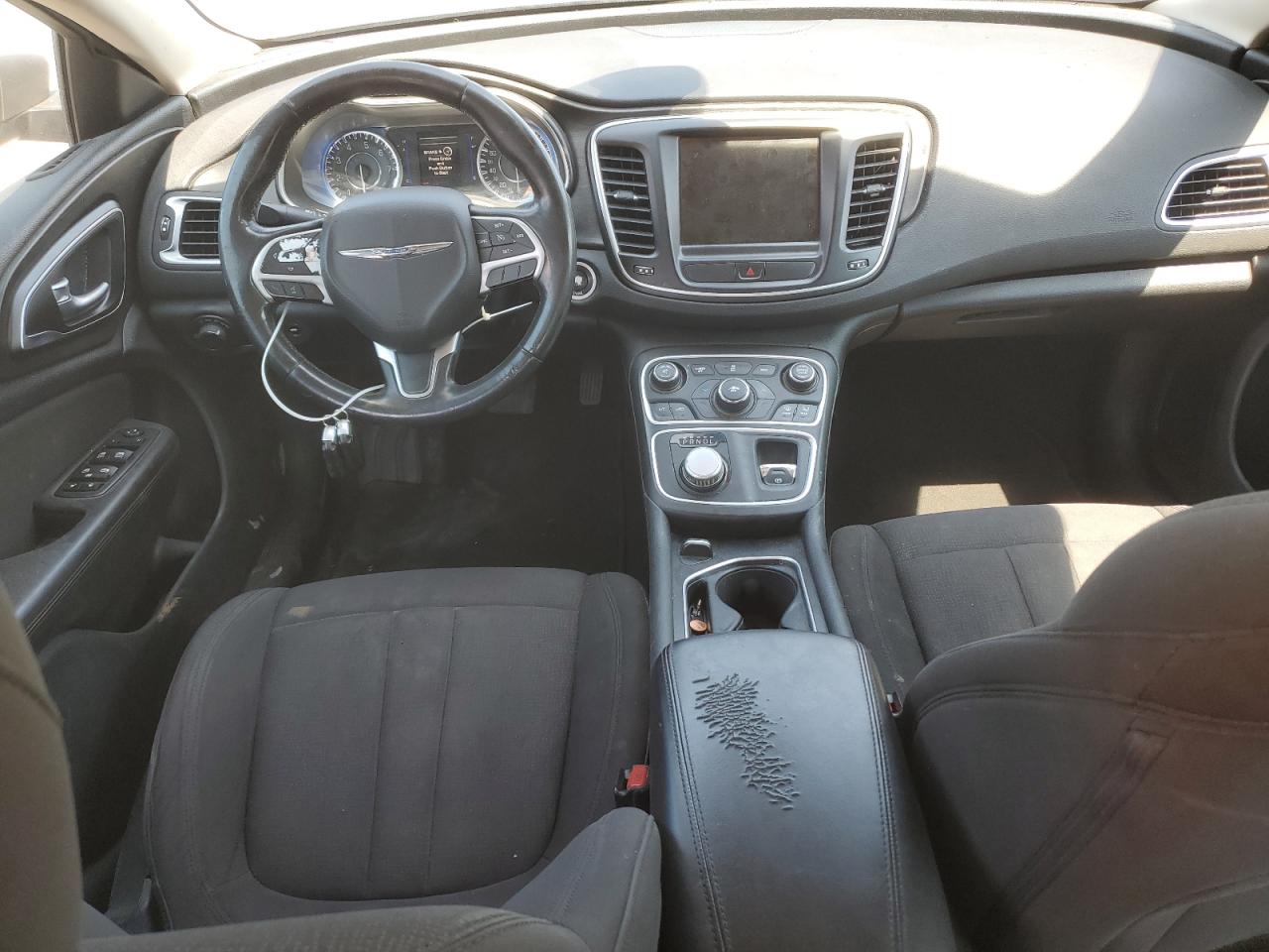 2015 Chrysler 200 Limited VIN: 1C3CCCAB6FN699544 Lot: 80914155