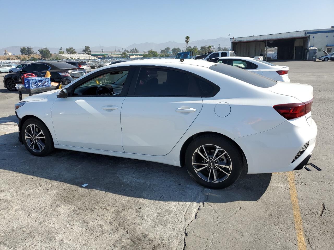 2023 Kia Forte Lx white null gas 3KPF24ADXPE578797 photo #3