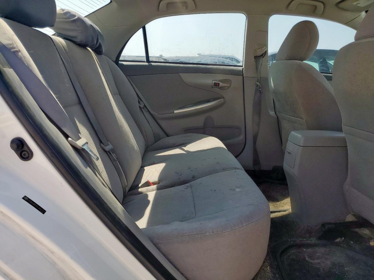 2010 Toyota Corolla Base VIN: JTDBU4EE8AJ062721 Lot: 72077295