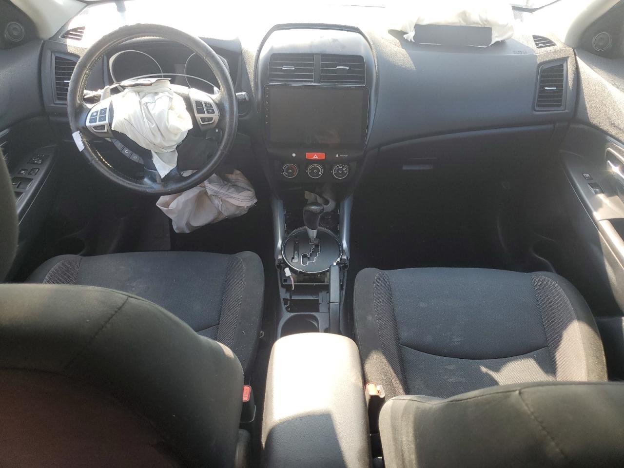 2011 Mitsubishi Outlander Sport Es VIN: JA4AP3AU6BZ008339 Lot: 81184375