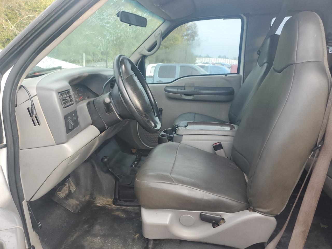 2001 Ford F250 Super Duty VIN: 1FTNX21F61ED11226 Lot: 80940535