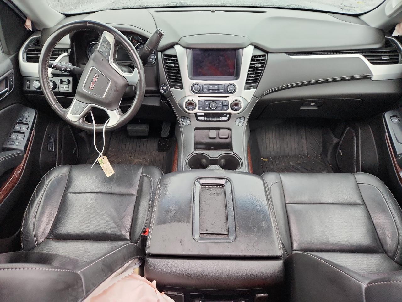 2018 GMC Yukon Xl K1500 Slt VIN: 1GKS2GKC4JR318725 Lot: 83813505