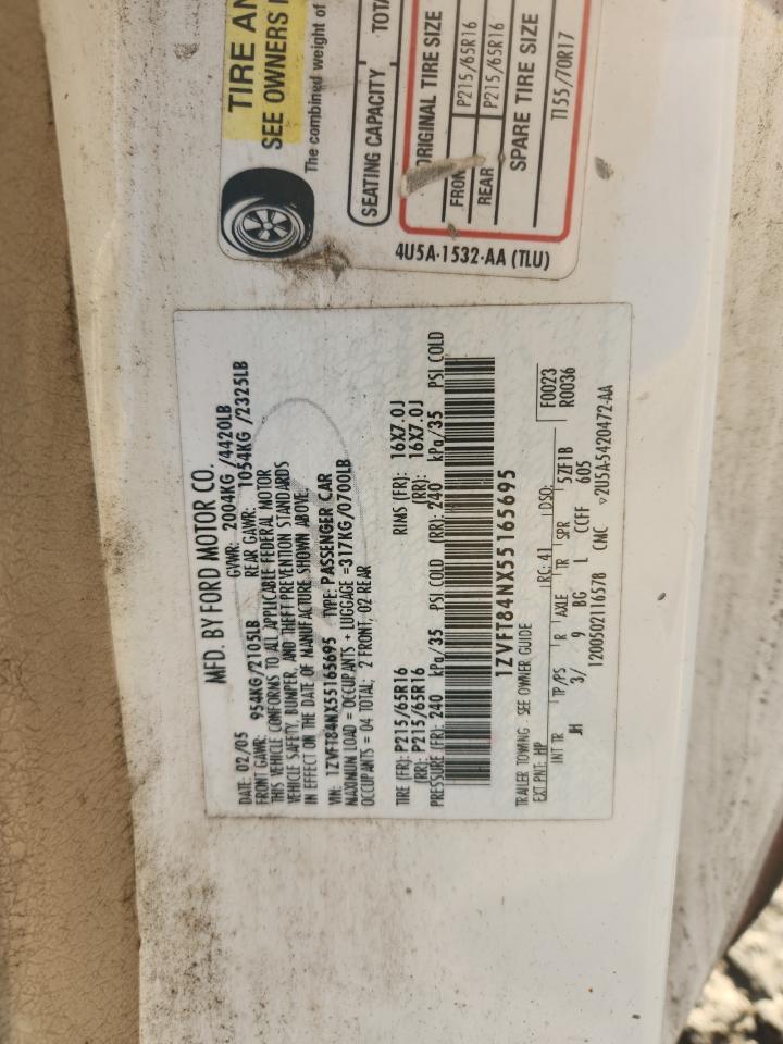 2005 Ford Mustang VIN: 1ZVFT84NX55165695 Lot: 81663855