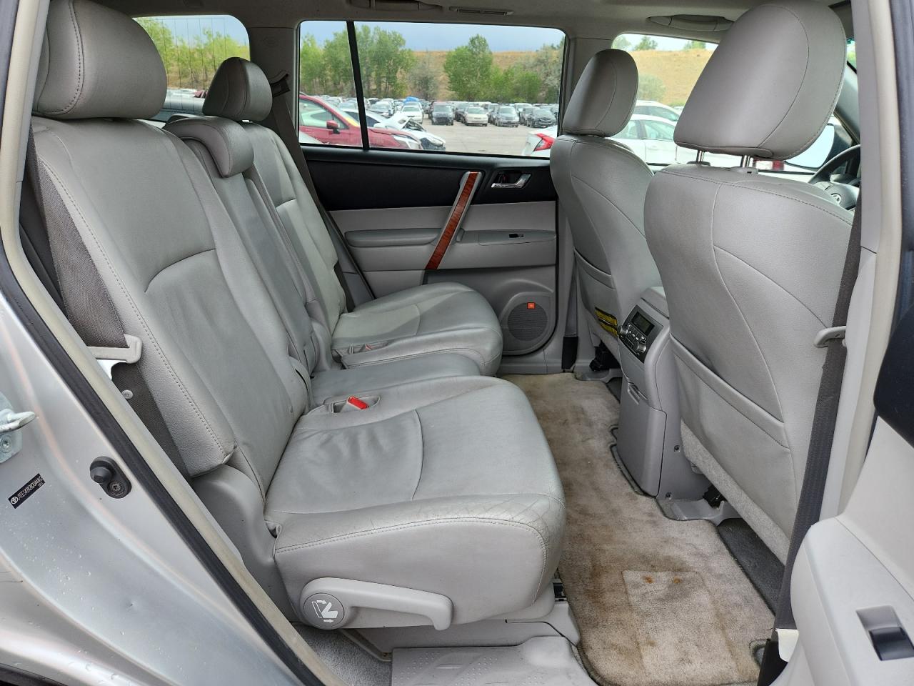 2008 Toyota Highlander Limited VIN: JTEES42A282044462 Lot: 80402895