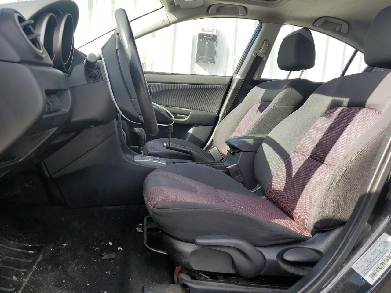 2005 Mazda 3 S VIN: JM1BK323351235036 Lot: 81096675