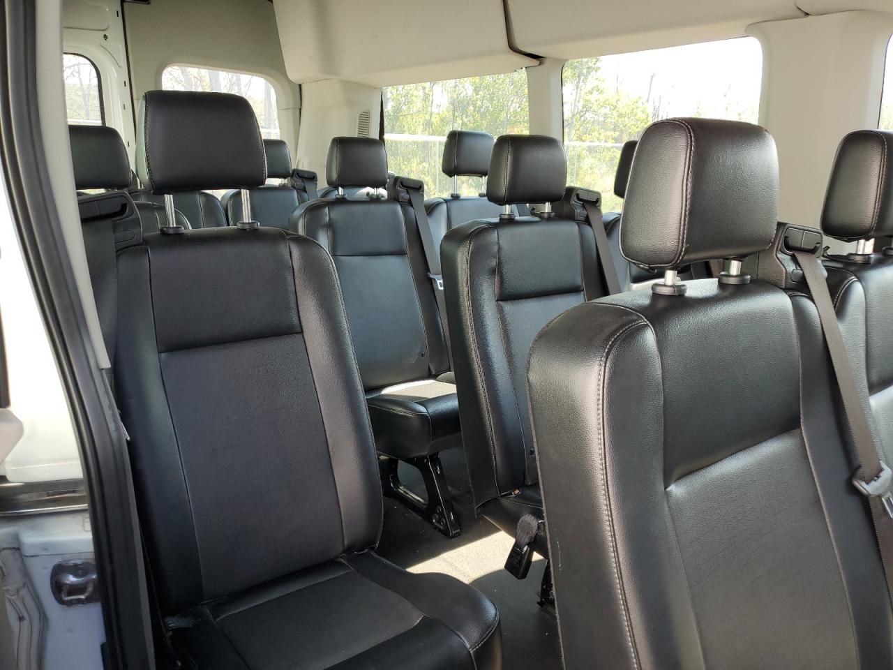 2023 Ford Transit T-350 Hd VIN: 1FBVU4X84PKB12445 Lot: 71681915