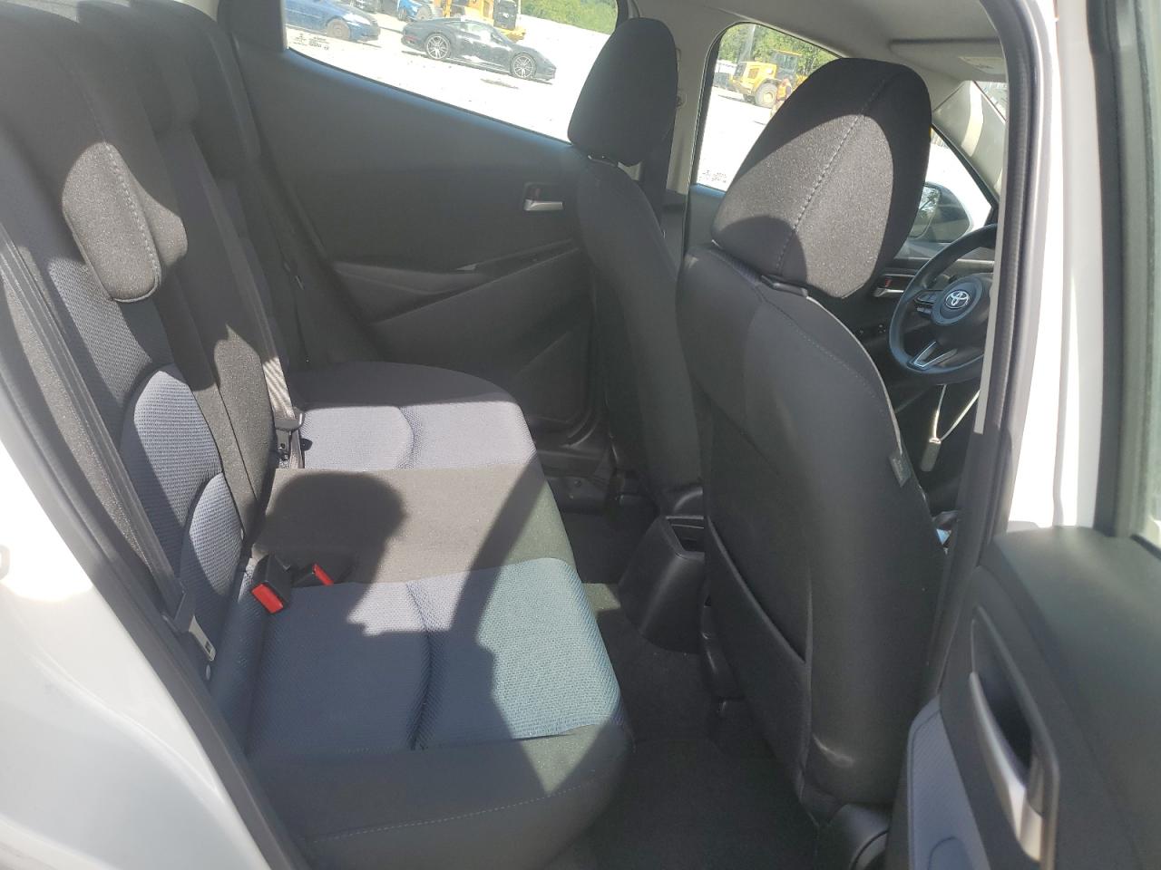 2019 Toyota Yaris L VIN: 3MYDLBYV1KY504586 Lot: 71089275