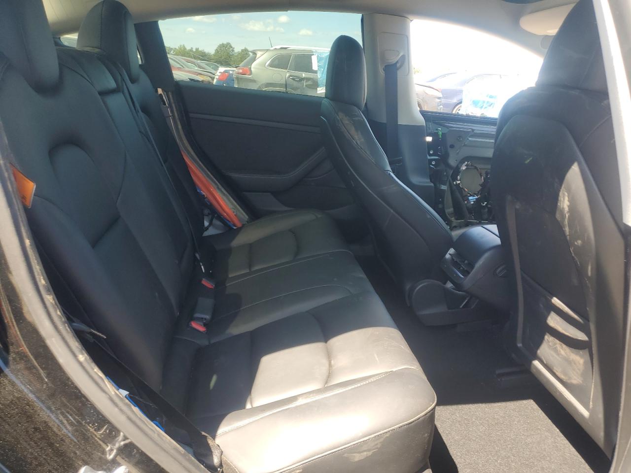 2022 Tesla Model 3 VIN: 5YJ3E1EB4NF334992 Lot: 70976085