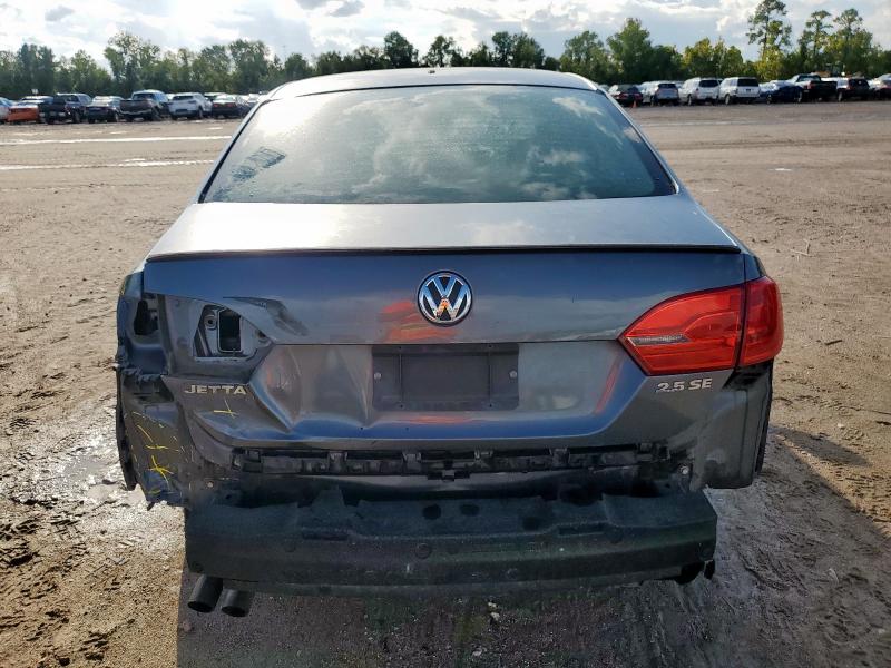 Sedans VOLKSWAGEN JETTA 2013 Gray