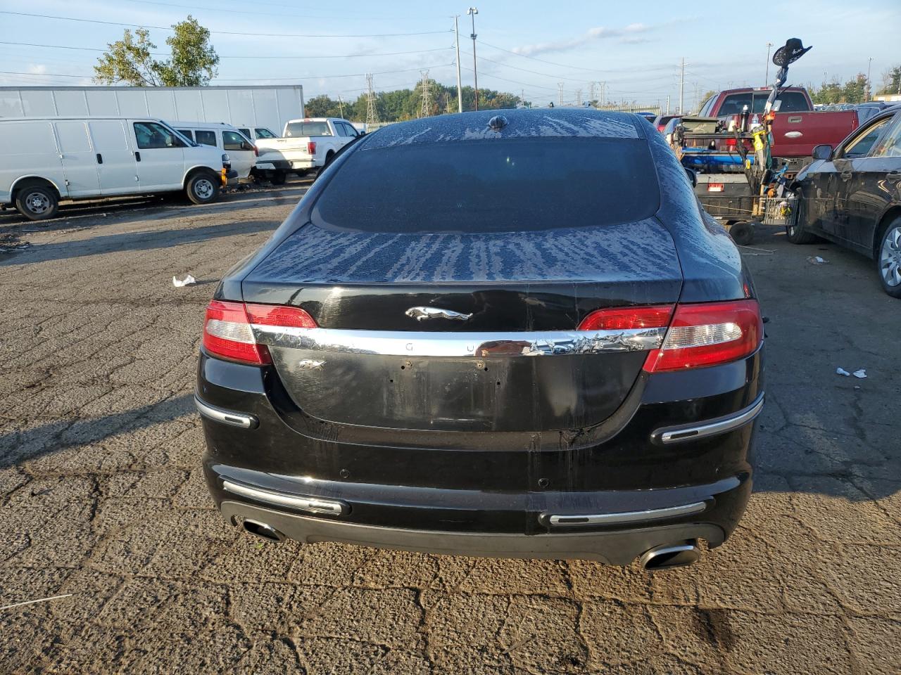 2009 Jaguar Xf Premium Luxury VIN: SAJWA06B59HR17600 Lot: 80892185