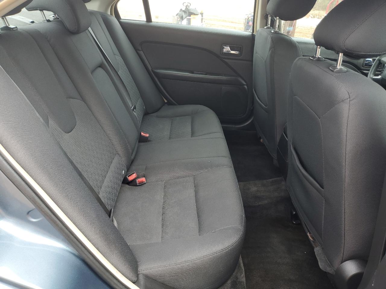 2011 Ford Fusion Se VIN: 3FAHP0HA9BR261731 Lot: 81723025