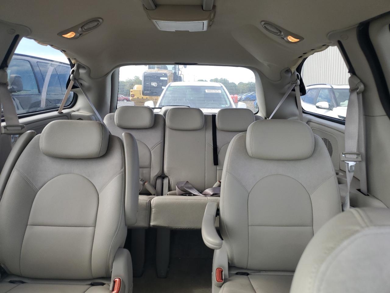 2006 Chrysler Town & Country Limited VIN: 2A8GP64L66R812718 Lot: 80818045