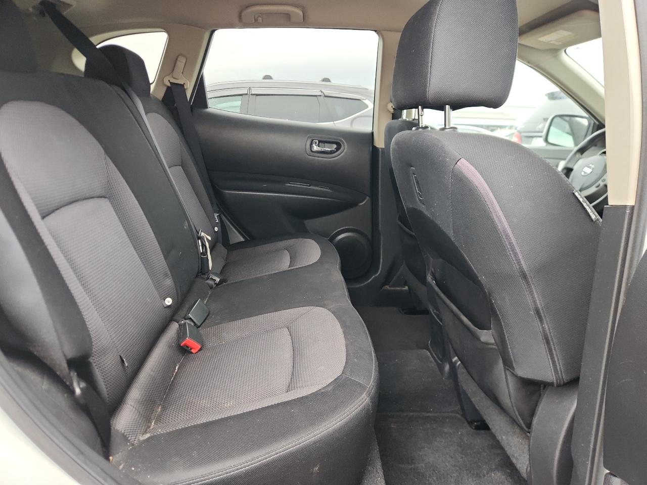 2010 Nissan Rogue S VIN: JN8AS5MV2AW104882 Lot: 71671555