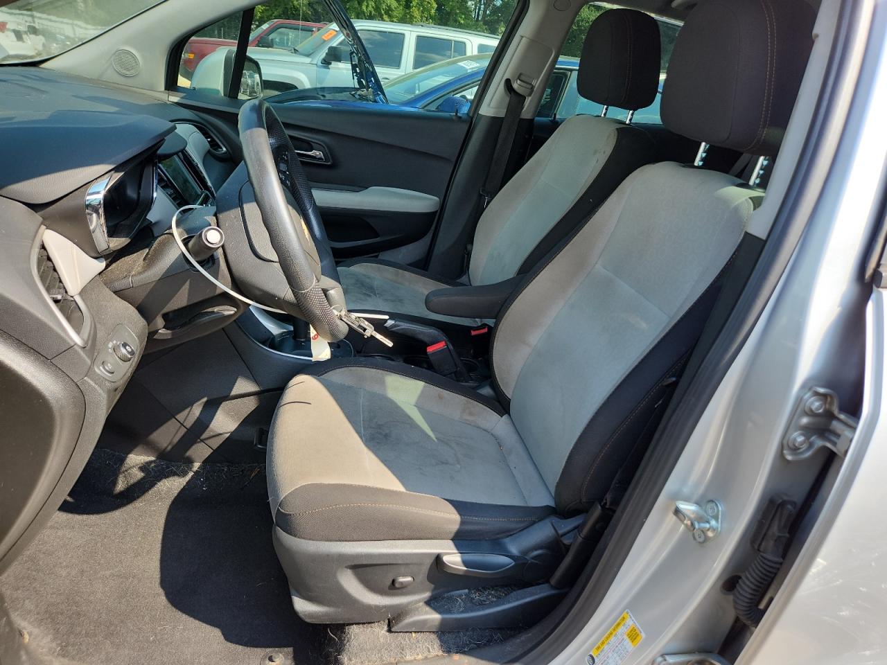 2018 Chevrolet Trax Ls VIN: 3GNCJKSB1JL245406 Lot: 71591095