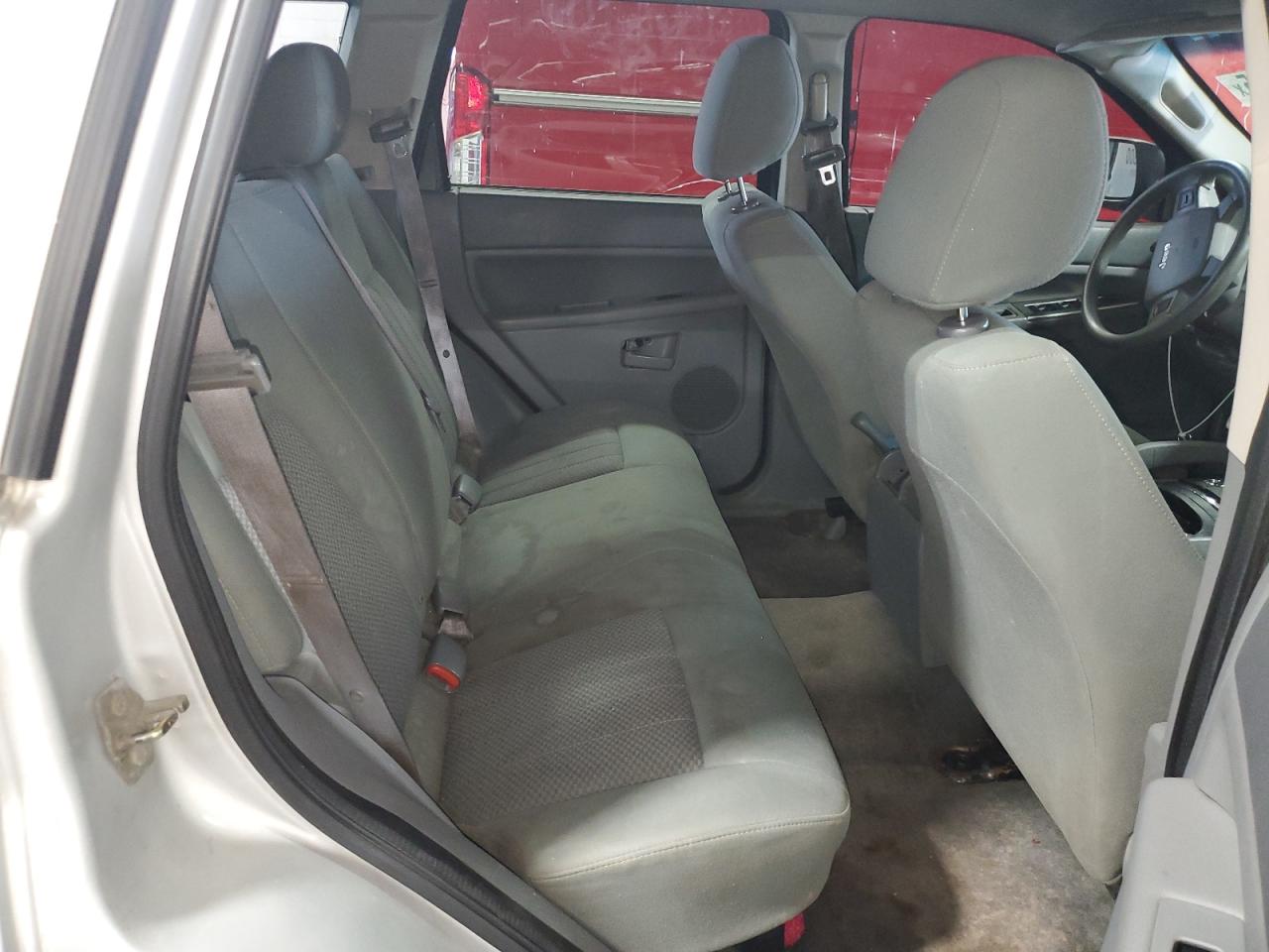 2005 Jeep Grand Cherokee Laredo VIN: 1J4GR48K05C567598 Lot: 81385745